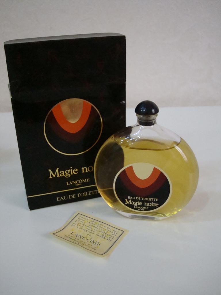 Magie Noire Lancôme EDT 100 мл сплеш винтаж