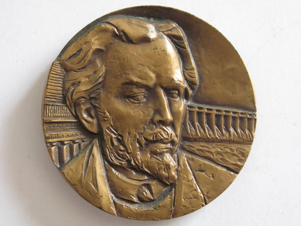 Веснин.  100 лет со дня рождения В.А.Веснина, 1982г.