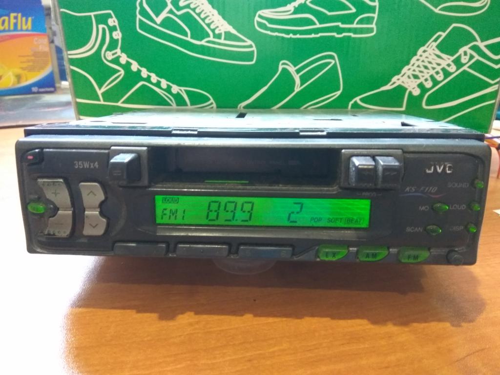 Автомагнитола КАССЕТНАЯ JVC KS - F 110 (лот 2) рабочая