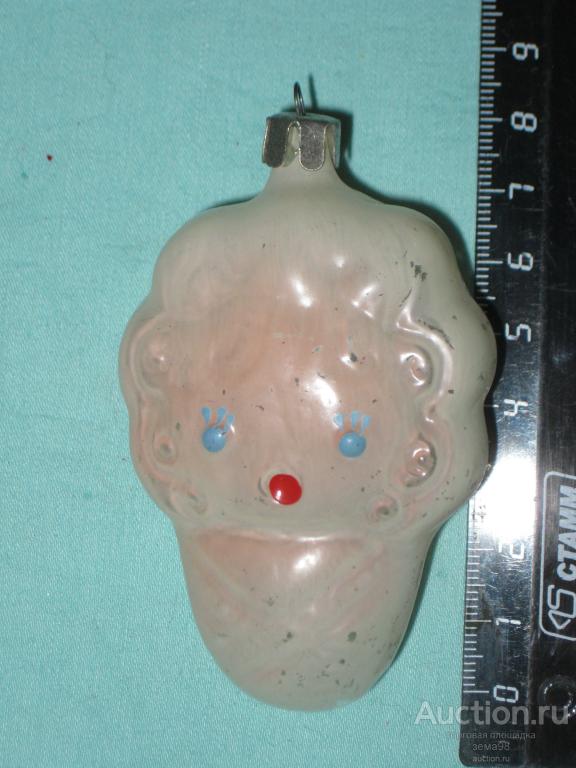 Елочная игрушка. "Малыш в розовом". Стекло. СССР.