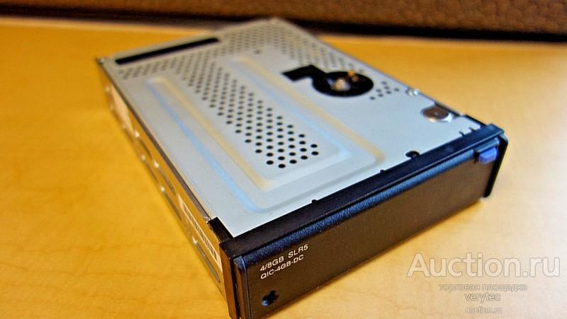 Стример IBM SCSI SLR5 4/8GB Tape Drive [59H3745]