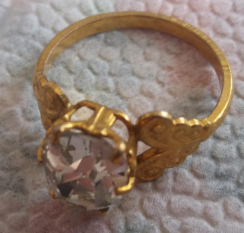 Кольцо Винтаж СССР, состояние на фото.