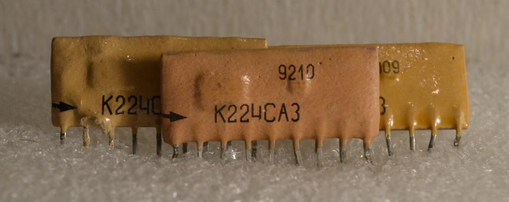 Микросхема серии   К-224СА3   Керамика       (Цена за 1 штуку)      Лот № Р-141