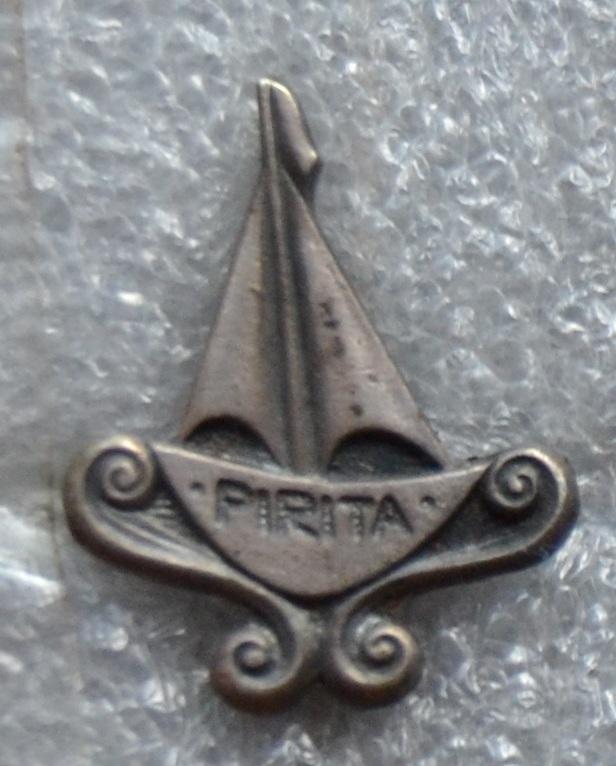 Знак Таллин Пирита кораблик тяжеленький