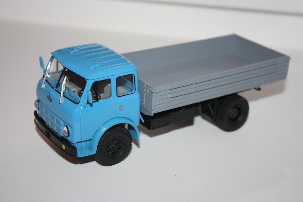 НАШ АВТОПРОМ МАЗ 500А 1/43