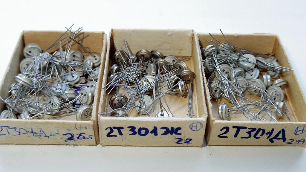 КТ301 транзистор позолота новые! — покупайте на Auction.ru по выгодной ...