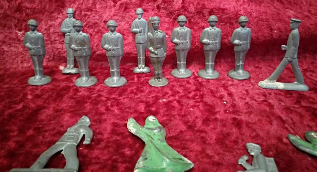 Солдатики оловянные СССР N 40