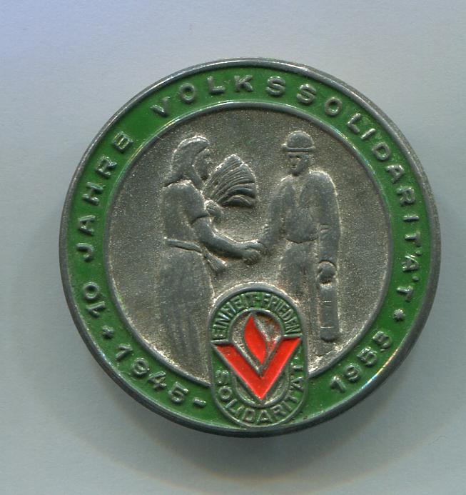 ГДР 1945-1955 10 лет солидарности между людьми сохранность 10 Jahre Volkssolidarität