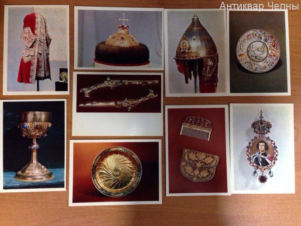 Вырежи из приложения изображения экспонатов оружейной палаты