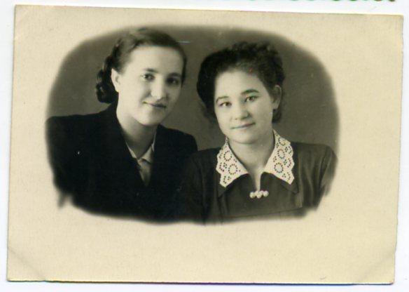 Советский быт девушки одежда мода 6,5 х 9 см