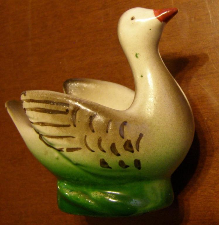 Подставка под яйцо. Пашотница. Утка. Куйбышев. 1956 год. Стройкерамика. Самара. Редкость. Солонка.