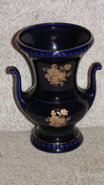 Ваза фарфоровая. Кобальт с позолотой.Bareuther.Германия.