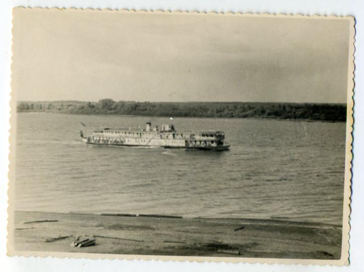 Речной флот Пассажирский пароход река Кама 8 х 11,5 см