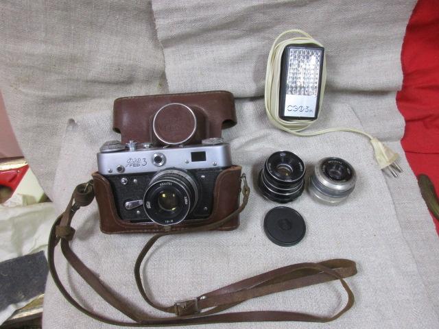 Фотоаппарат СССР ФЭД-3 + 2 ОБЪЕКТИВА + ФОТОВСПЫШКА. ЦЕНА ЗА ВСЕ