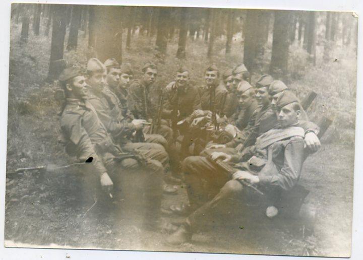 Советская Армия Рядовой погоны ГБ Москва оружие 13 х 18 см