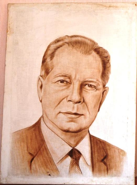Portret Marshala Sssr D F Ustinova Bez Voennoj Formy Redkost 1978 God Pokupajte Na Auction Ru Po Vygodnoj Cene