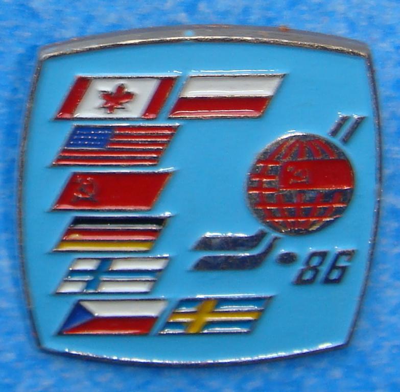 Значок Чемпионат Мира по ХОККЕЮ Москва 1986 год