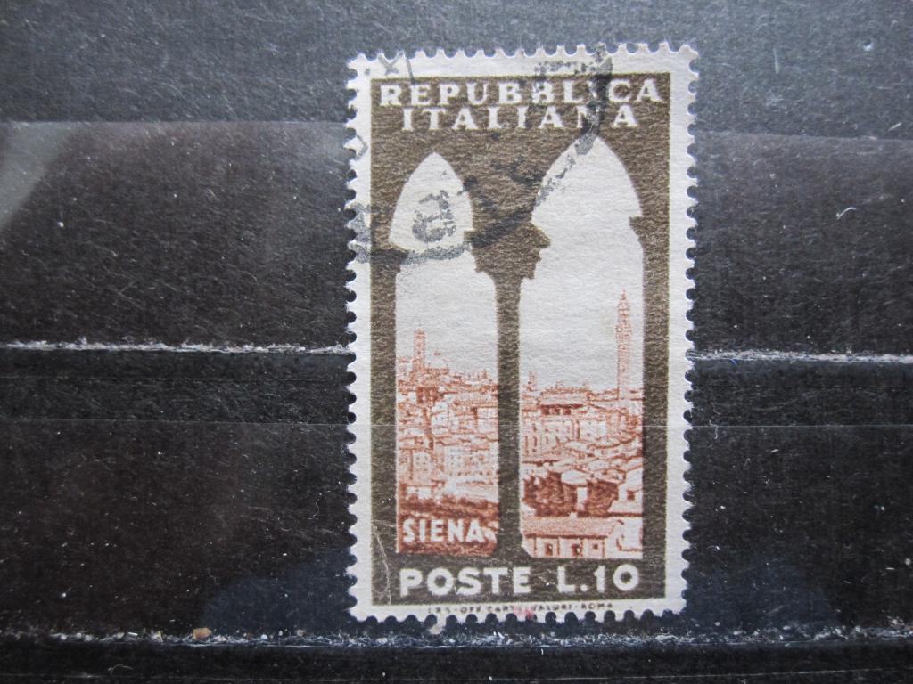 Италия серия "Туристический объекты", Сиена и башня Торре-дель-Манджа