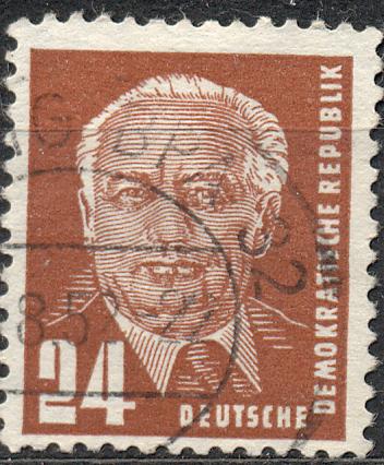 ГДР 1952  г. марка № 323 (МИХЕЛЬ)  гашеная КЦ 4 ЕВРО (2010)