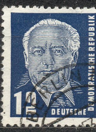 ГДР 1952  г. марка № 323 (МИХЕЛЬ)  гашеная КЦ 3,5 ЕВРО (2010)