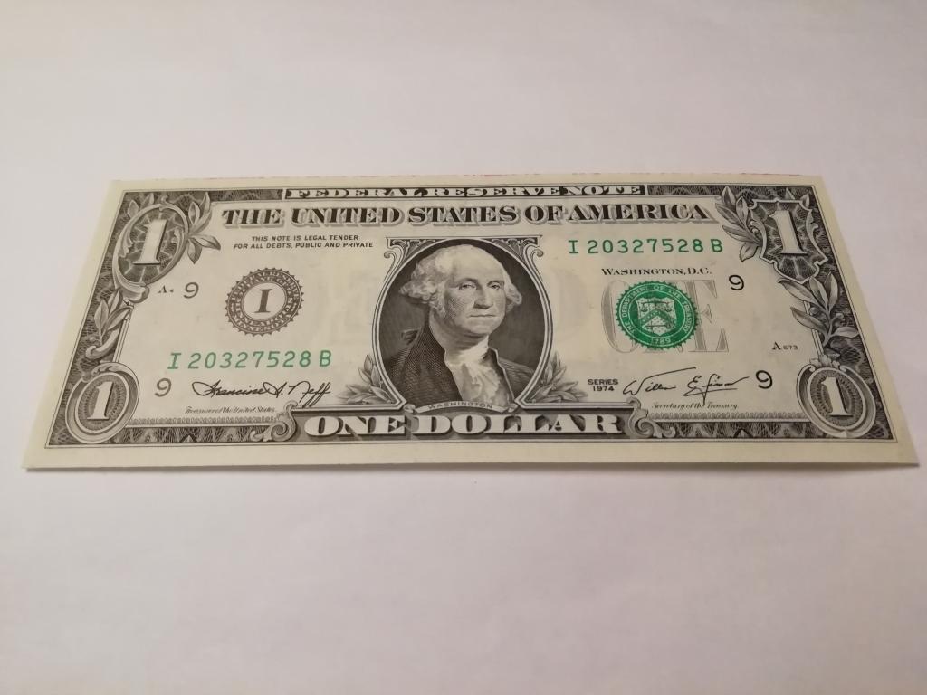 Бумажный доллар цена. Доллары 2006 года. 1 Доллар 2006. Американский доллар 2006. Доллар США 2006 года.
