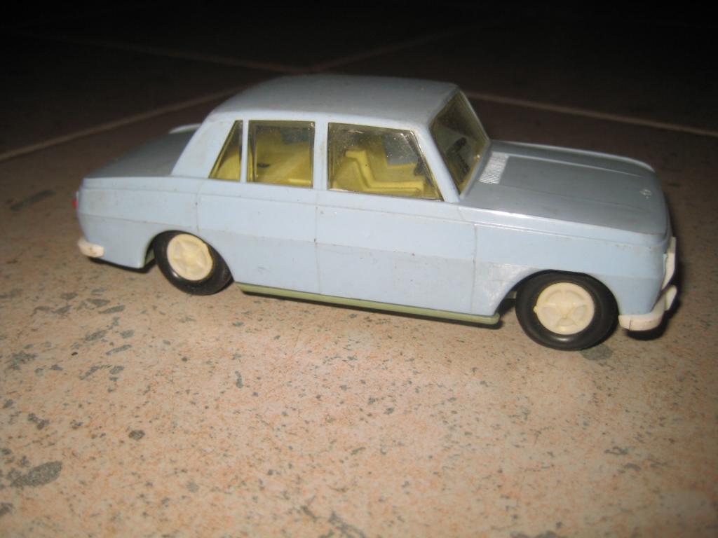 Инерционный автомобиль ссср