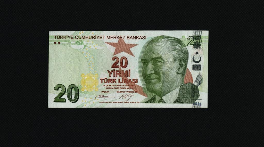20 лир. 2009 год. серия В. Турция. 2-й тип подписи. UNC. #3760.