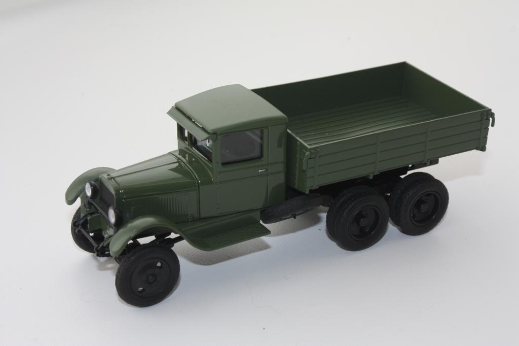 Наш автопром ЗиС-36 бортовой (зелёный) 1/43