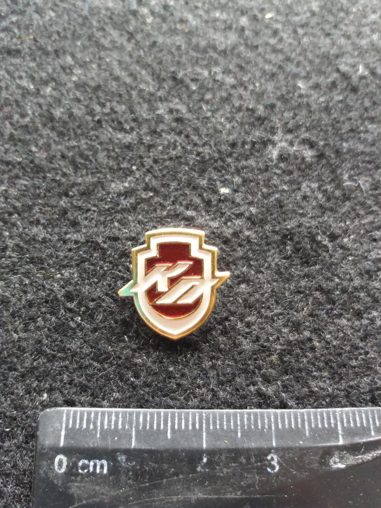 Знак "КП" (завод "Красный пролетарий")