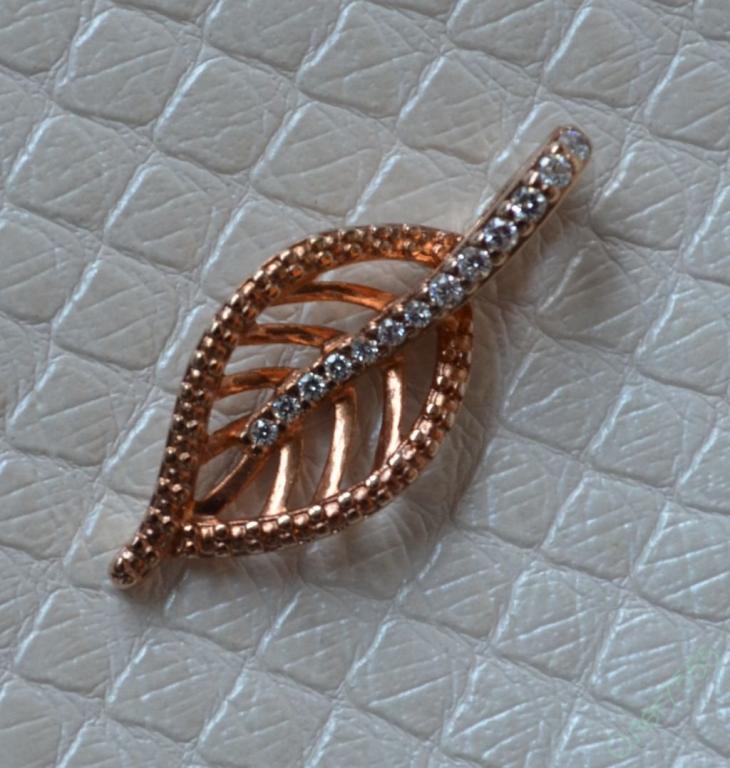 Очаровательный серебряный позолоченный кулон подвеска "Листик" 