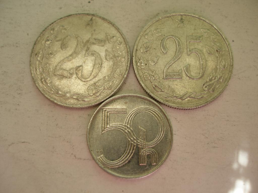 Чехословакия. 25  гелл.. 1953,62 г.50 гел.1991 г.