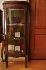 Витрина(горка). Накладки из Бронзы.2 стеклянные полки. 19 век