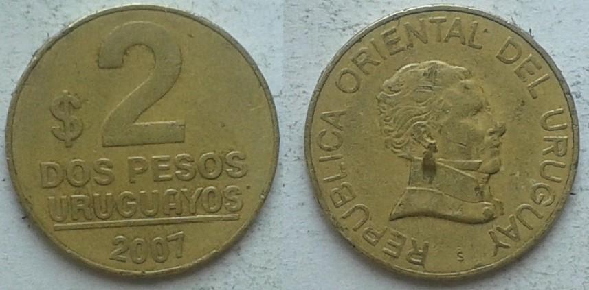 Уругвай. Национальный герой - 2 песо, бронза, 2007