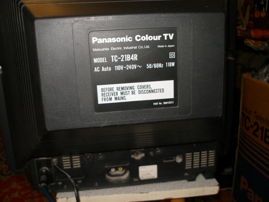 Телевизоры panasonic tc. Panasonic TC-21b4r. Телевизор Panasonic TC-21sv10s. Panasonic TC-21. Panasonic модель TC-21b4r.