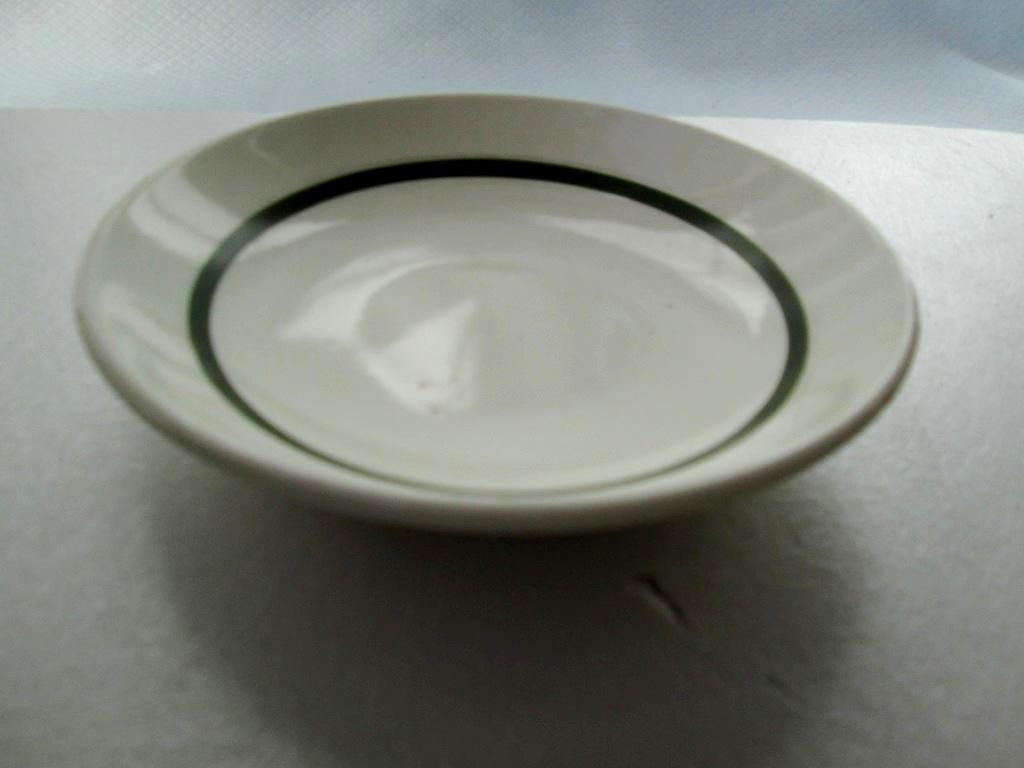 Блюдце блюдечко тарелка клеймо Бакинский фаянсовый завод винтаж СССР