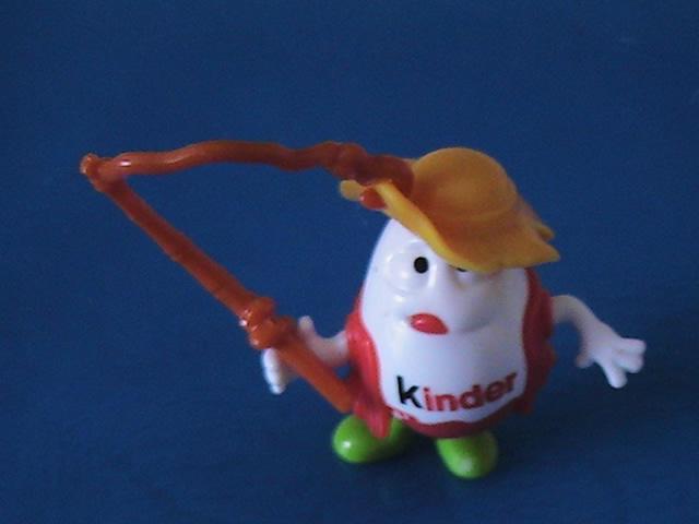 Фигурка из Киндер-Сюприза.Kinder-рыбак.