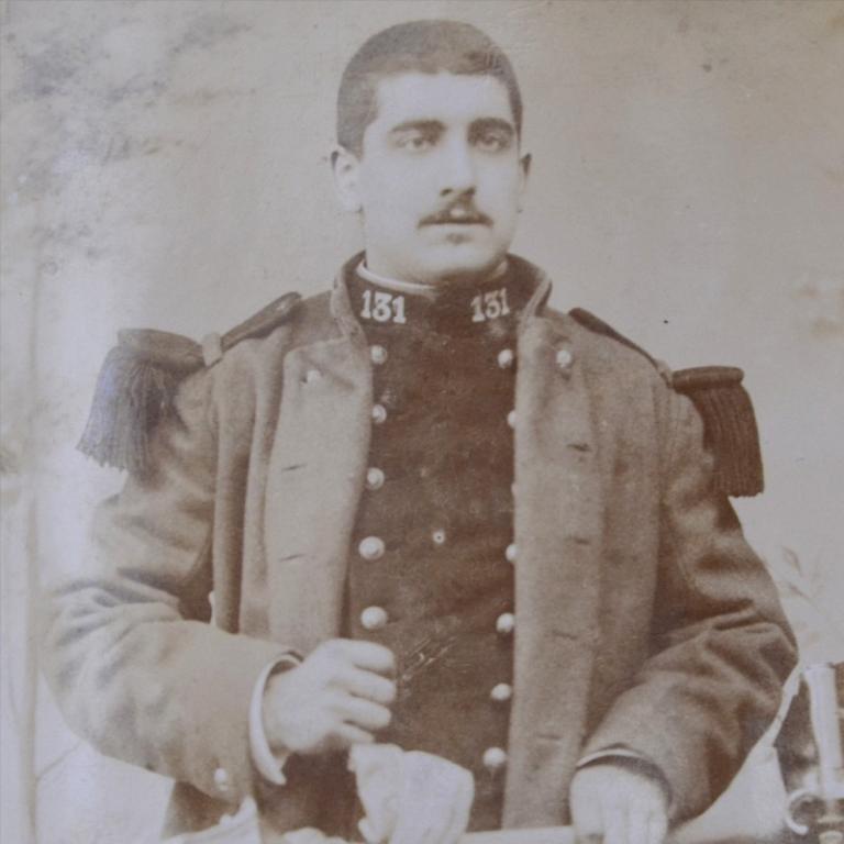 Фото французского солдата 20 полка со штыком Лебеля (73135)