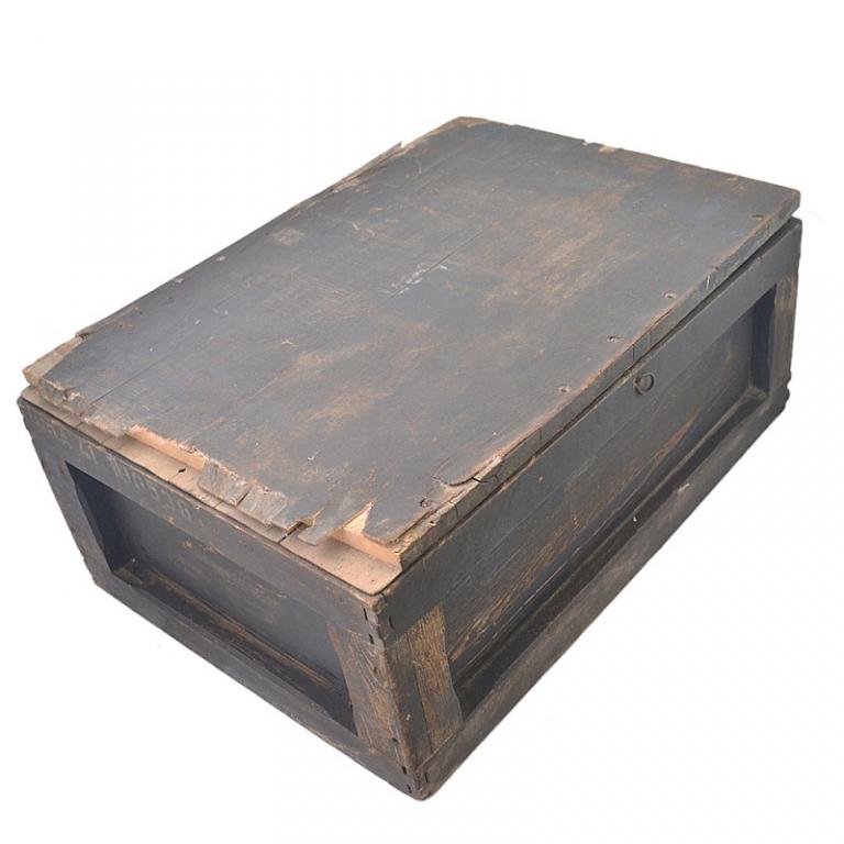 Ящики вермахта. Немецкий ящик. Обозначения на немецких ящиках. Antique Ammo Box. Виды раскрасок немецкого ящика от мг серый цвет
