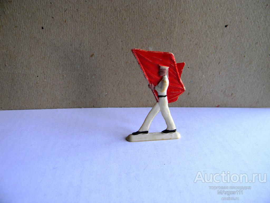 Солдатики СССР Матрос Знаменосец Прогресс Пластик