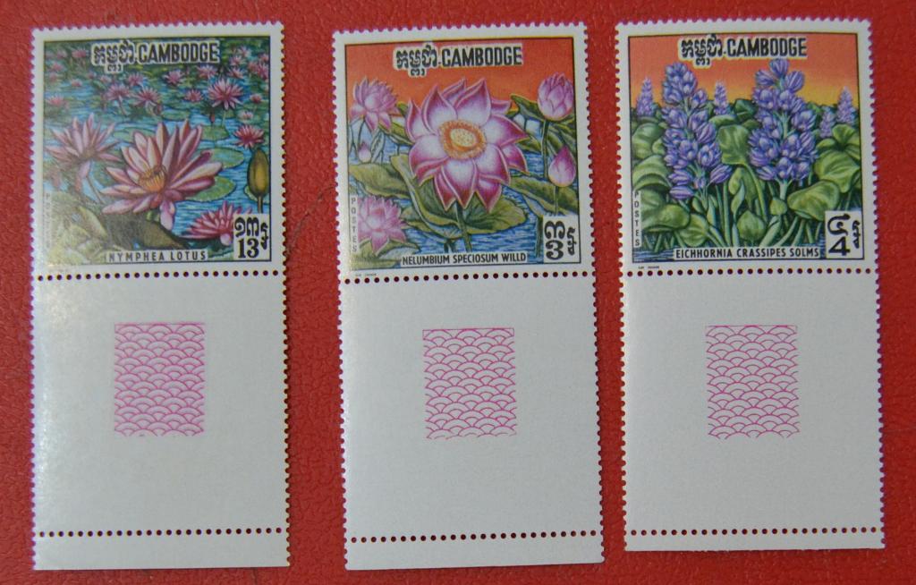 Камбоджа 1970 г. Флора Цветы. Mich № 274-76. MNH. купоны