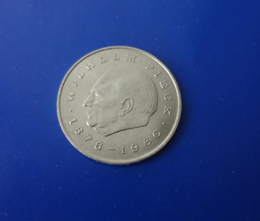 20 марок 1972 год. ГДР. Основатель немецкой компартии Вильгельм Пик
