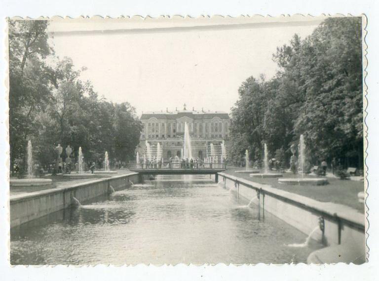 Город Ленинград Петергоф Петродворец 1965 год 8 х 11 см