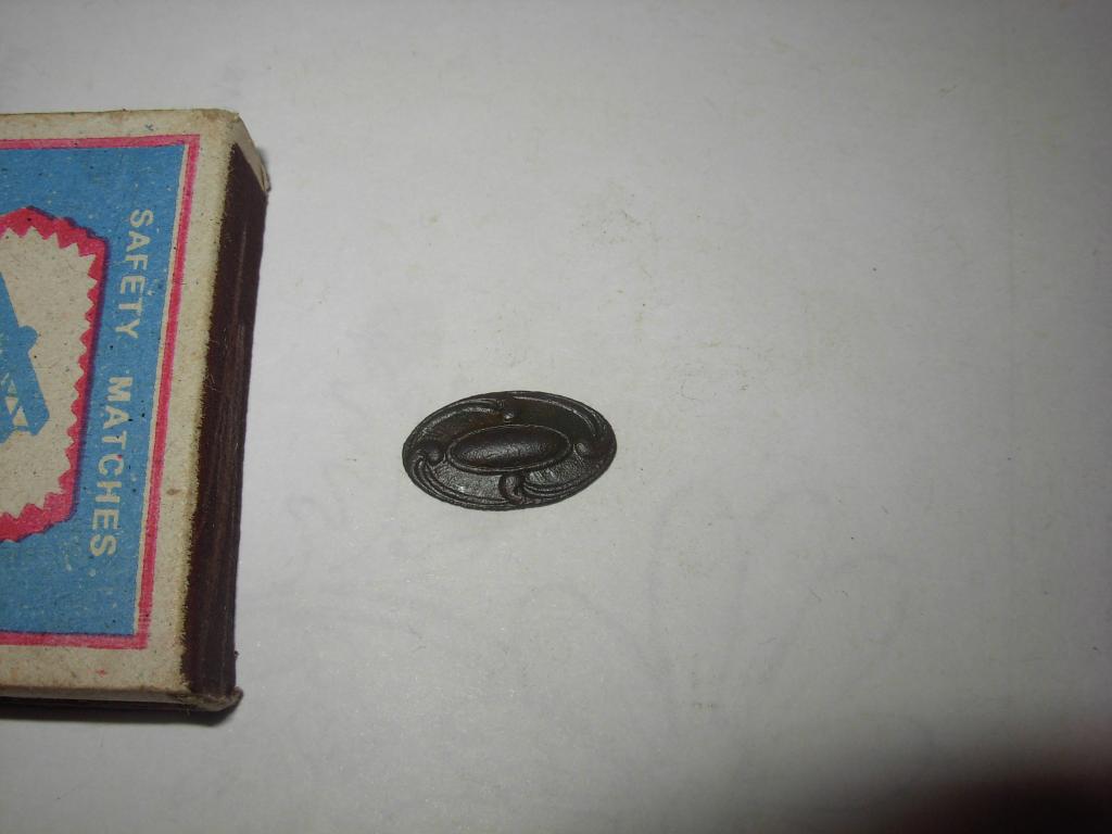 Запонка старинная накладка овальная , патина пуговица , растительный декор