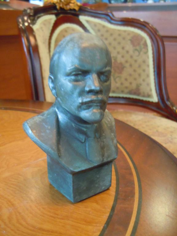 В.И.Ленин бюст (Геворкян) выс-14см 