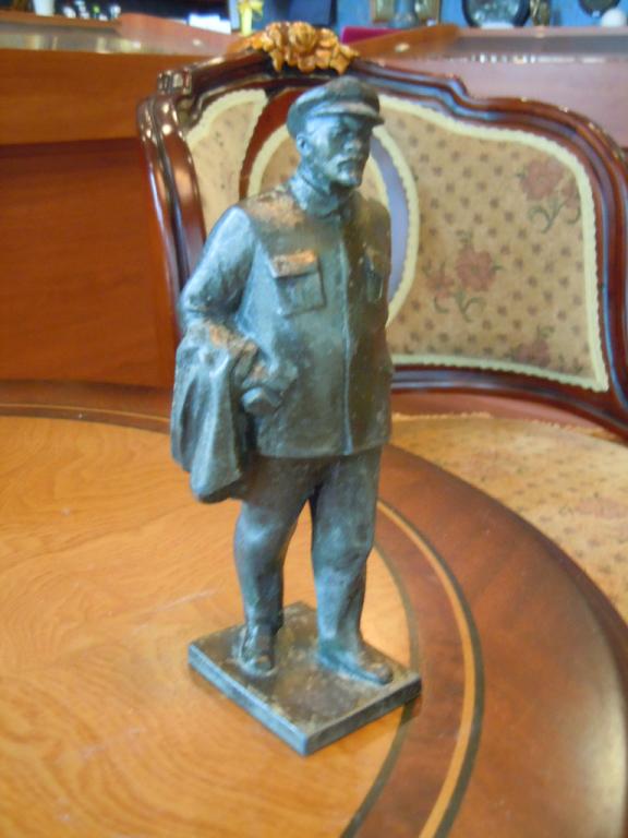 В.И.Ленин (Королёв),выс-18см 
