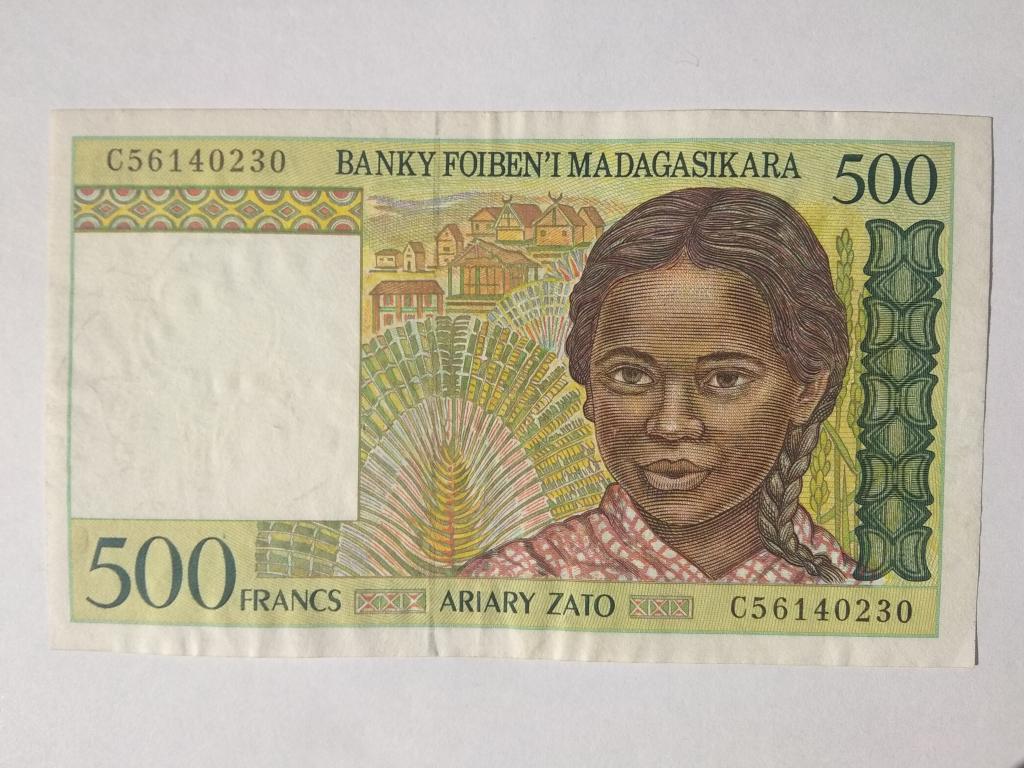 мадагаскарская валюта. деньги мадагаскара. малагасийский ариари 2017. банкнота мадагаскар 100 ариари. мадагаскар валюта.