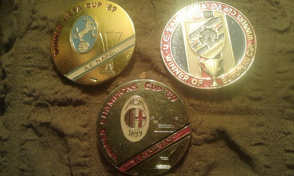 Футбол.Лига европейских Чемпионов. Наполи,Милан,Сампдория.