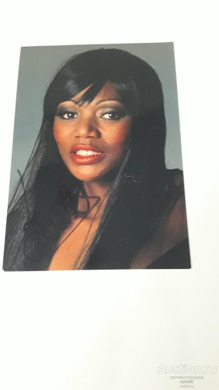 Автограф Liz Mitchell Boney M
