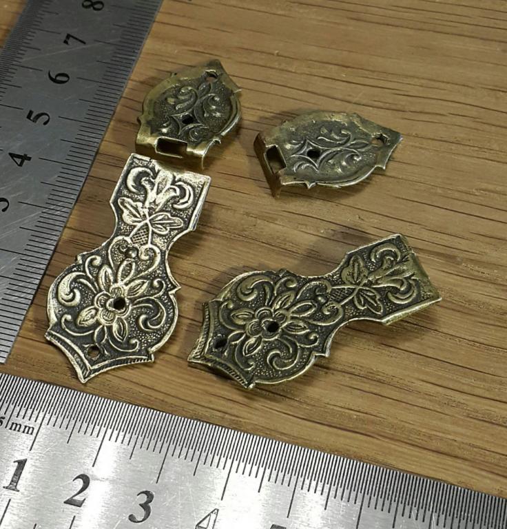 застежка на церковную книгу. накладки на книгу старинные. застежка на церковную книгу. старинные книжные застежки. накладка застёжка старинная.