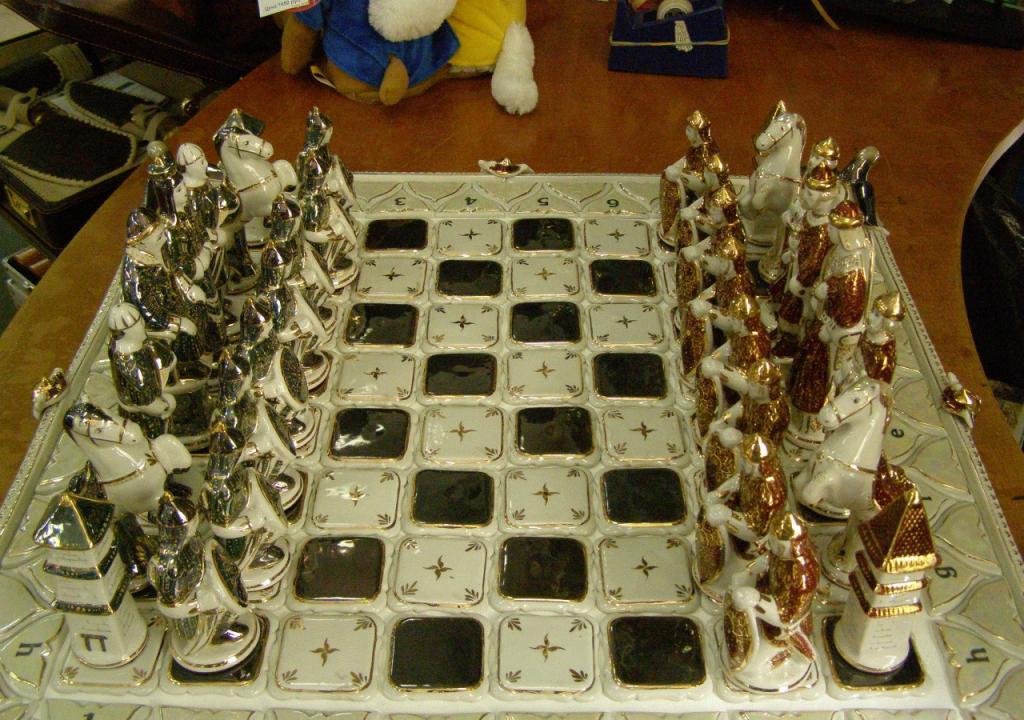 Шахматы фигурки Русичи